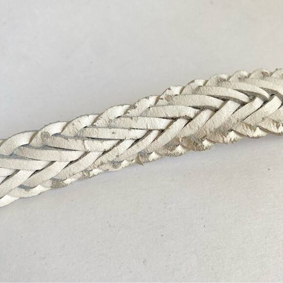 Vintage White Woven Leather Belt Braided Silver Tone Buckle Medium Large 90s Y2K main image 6